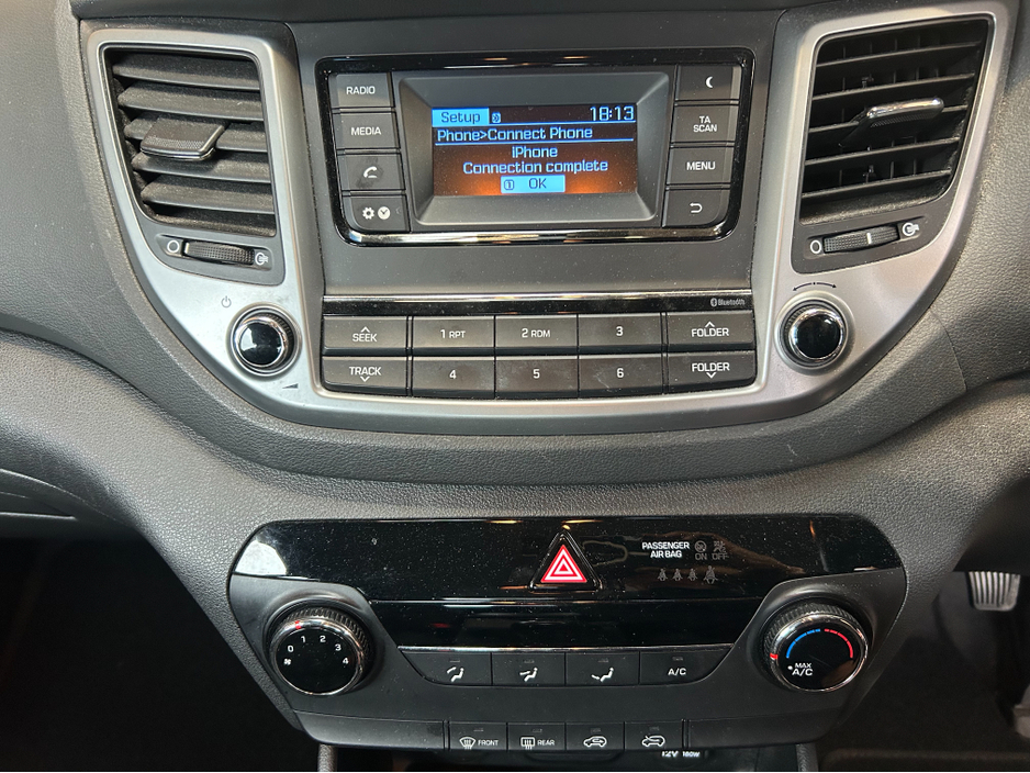 2018 Hyundai Tucson - image 12