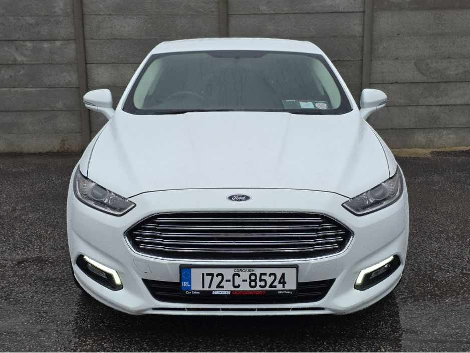 2017 Ford Mondeo - image 4