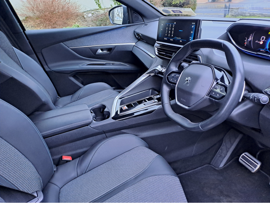 2023 Peugeot 5008 FL ALLURE 1.5 BLUE HDI 13 130 AUTO €33,950