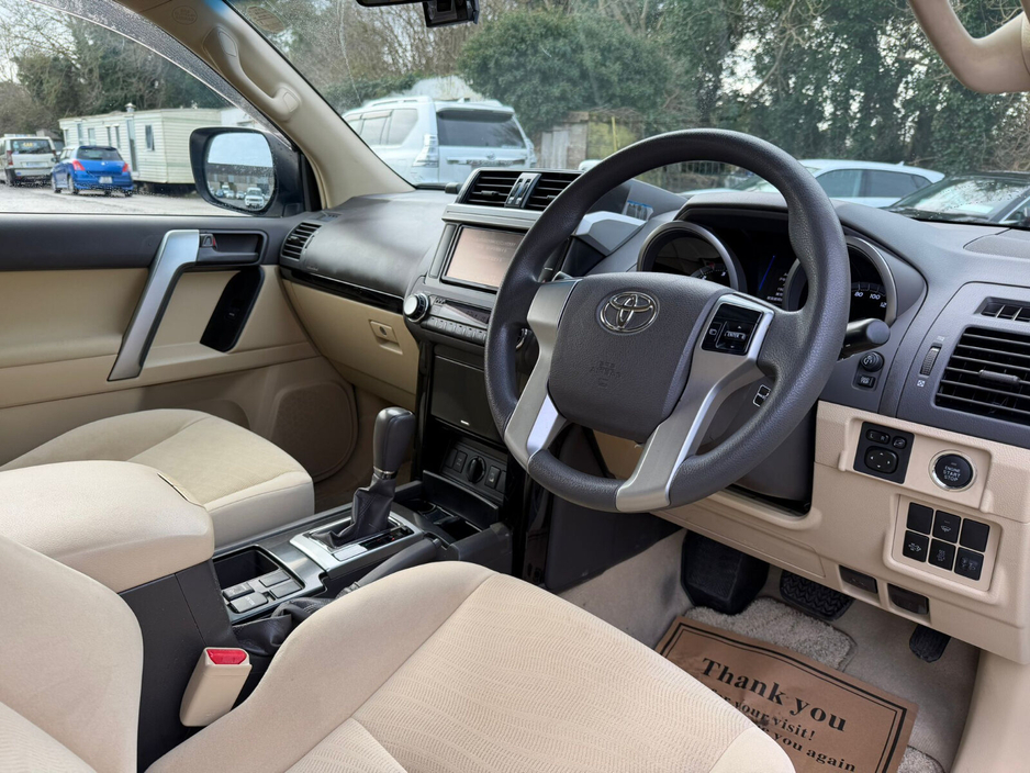 2017 Toyota Landcruiser 