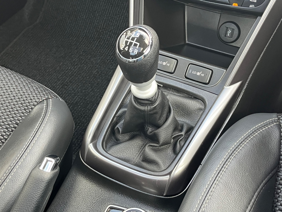 2024 Suzuki SX4 S-Cross - image 25