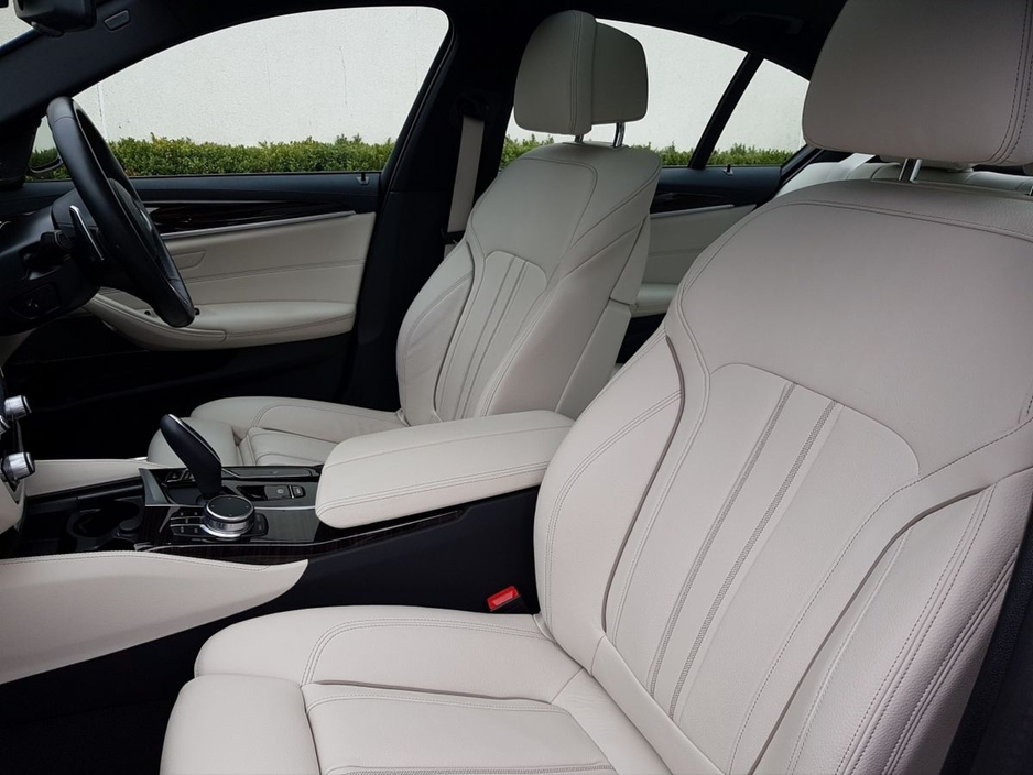 2023 BMW 5 Series 520d M Sport