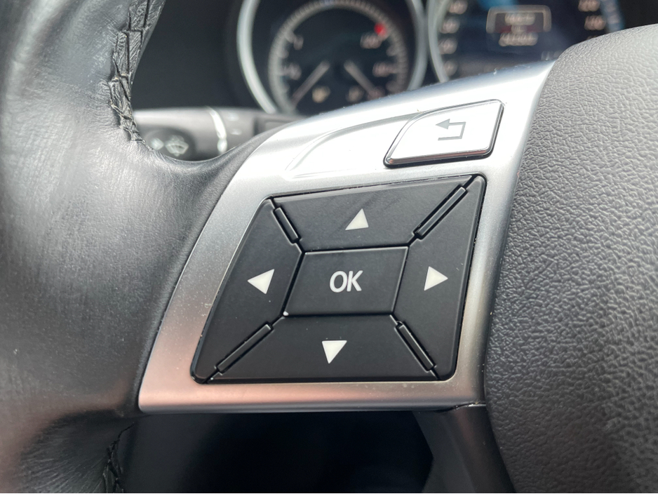 2013 Mercedes-Benz C Class C SERIES CDI BLUE EFFICIENCY EXECUTIVE SE 4DR A AUTO €6,750