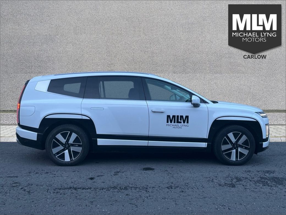 2025 Hyundai Ioniq 9 RWD standard (Long Range) Platinum €71,995