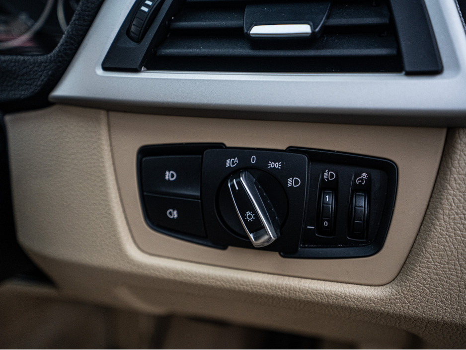 2016 BMW 3 Series 2016 BMW 3 Series 1.5 Automatic/New NCT/Warranty €14,888