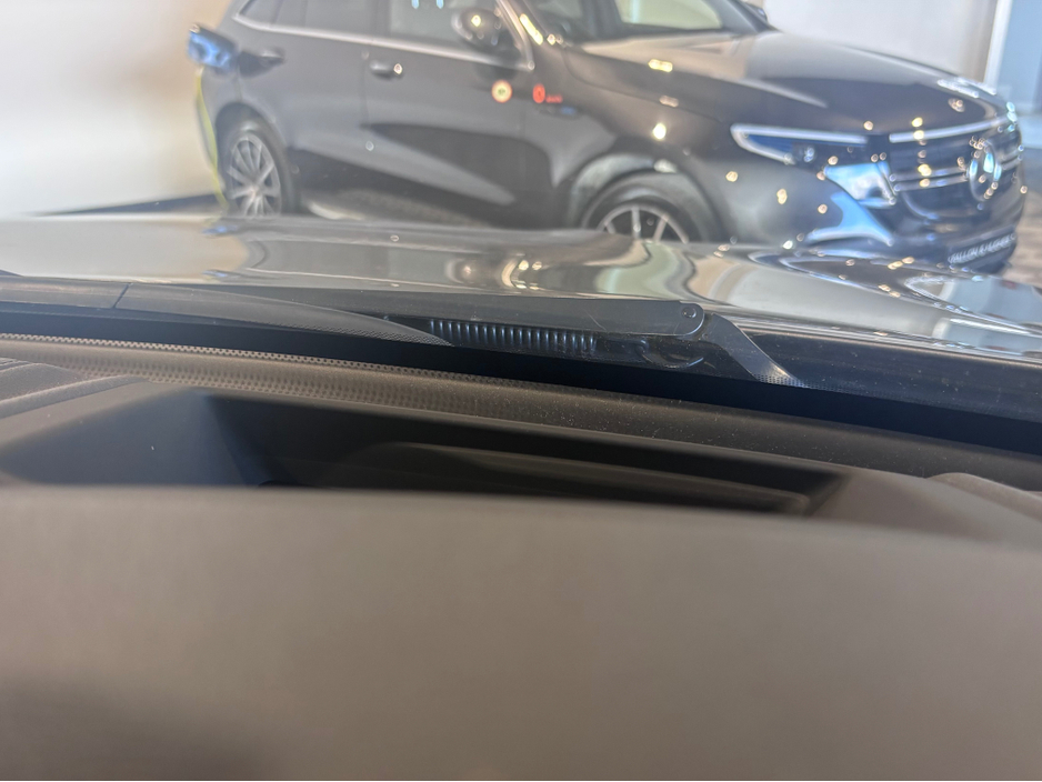 2017 BMW X6 - image 12