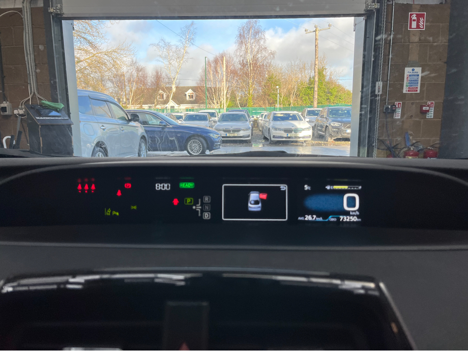 2022 Toyota Prius 2022 TOYOTA PRIUS S SAFETY SENSE 1.8 AUTOMATIC / CRUISE CONTORL / REVERSE CAMERA AND MORE