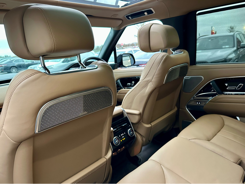 2024 Land Rover Range Rover Sport - image 15