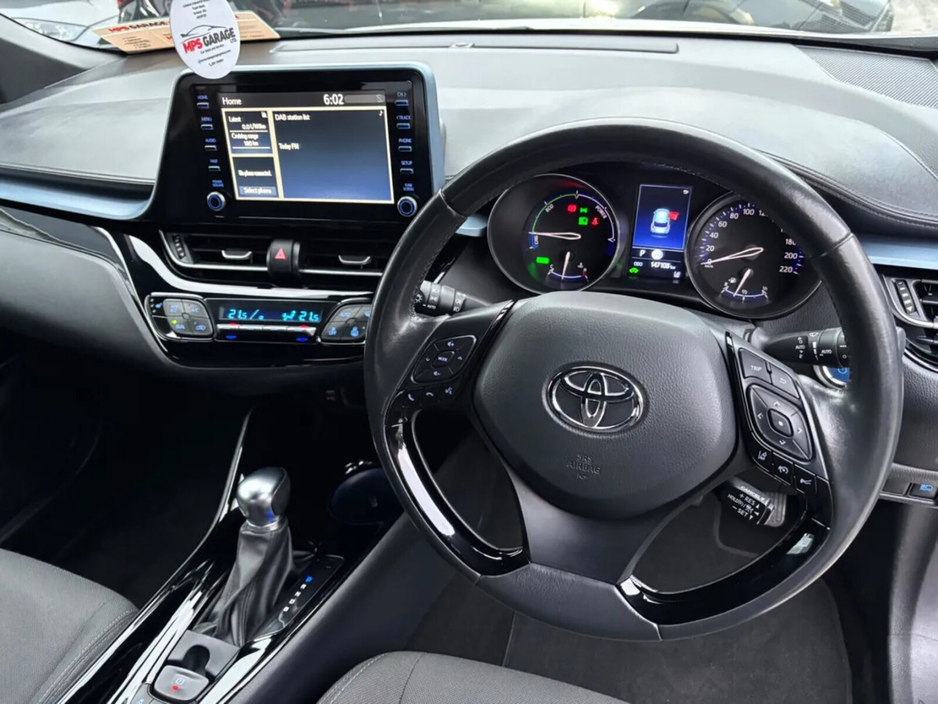 2022 Toyota C-HR 1.8 HYBRID SPORT BITONE €23,000
