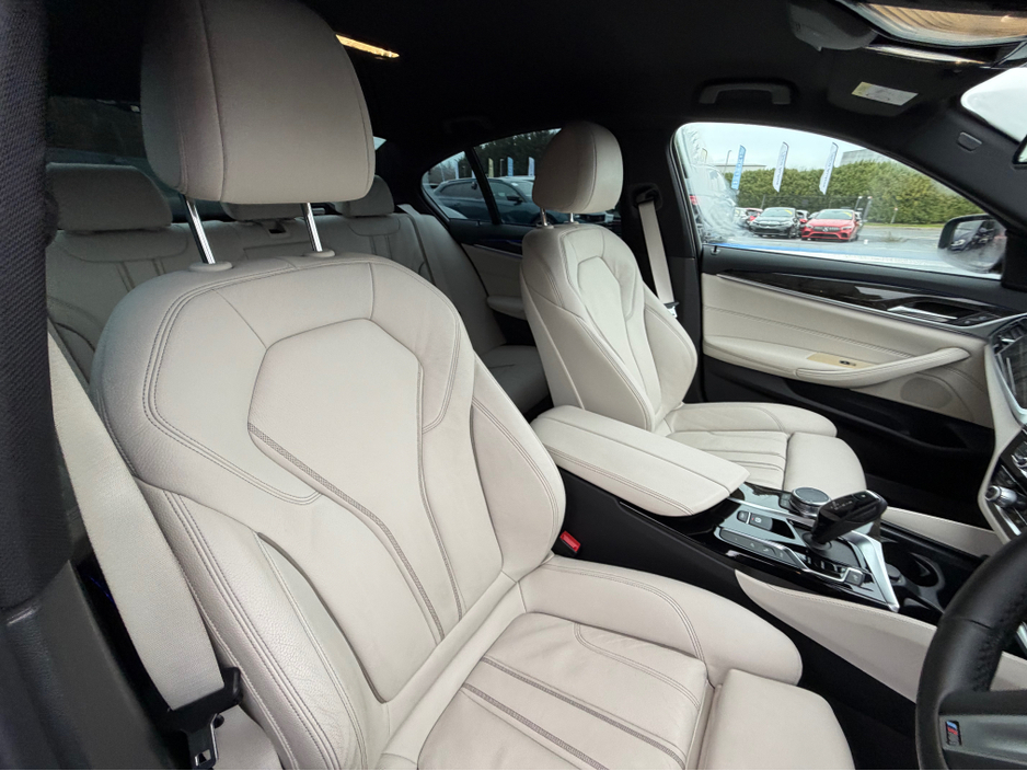2017 BMW 5 Series 530E M-SPORT - 2.0L PETROL HYBRID - AUTO - 12M WARRANTY - CAR: 1796 €26,950