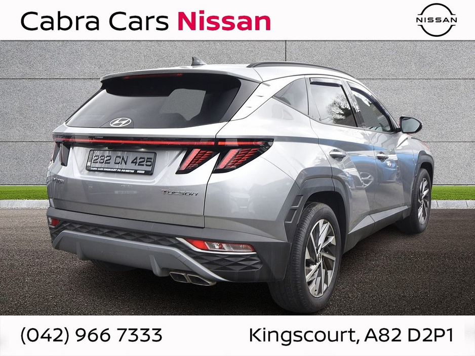 2023 Hyundai Tucson - image 2