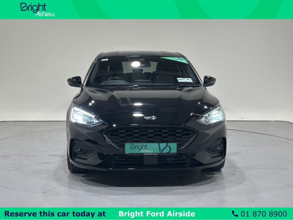 2022 Ford Focus - image 5