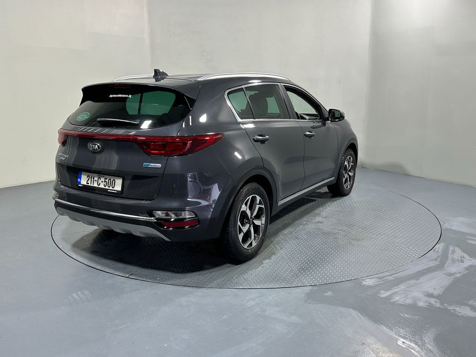2021 Kia Sportage - image 6
