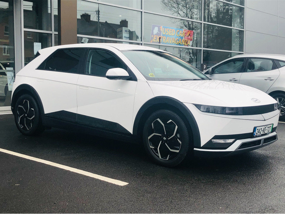 2024 Hyundai Ioniq 5 - image 7