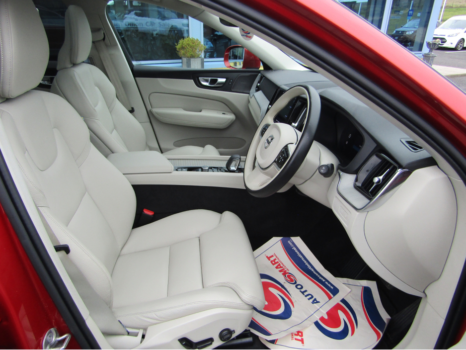 2024 Volvo XC60 T6 PHEV PLUS BRIGHT AWD 5