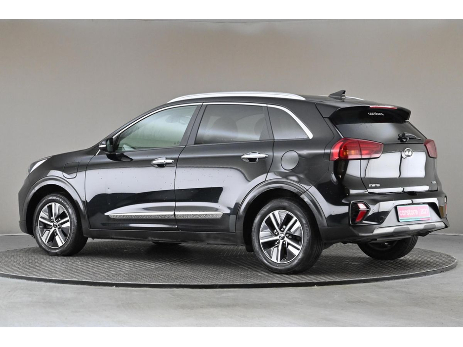 2021 Kia Niro - image 6