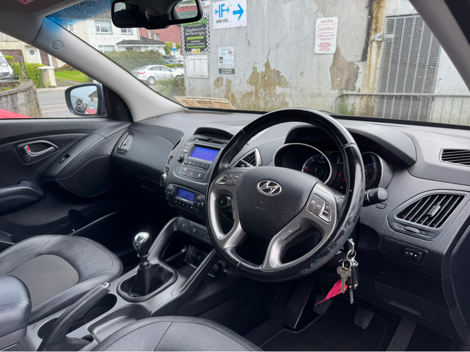 2015 Hyundai ix35 - image 3