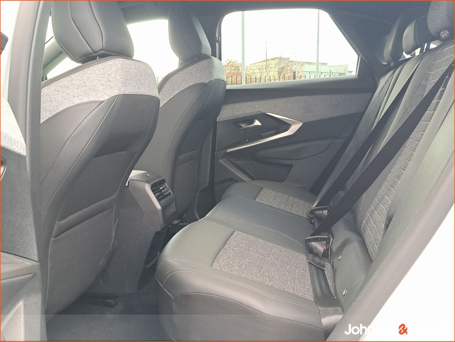 2025 Peugeot 3008 1.2 MHEV PureTech 136bhp eDCS6 Allure €38,900