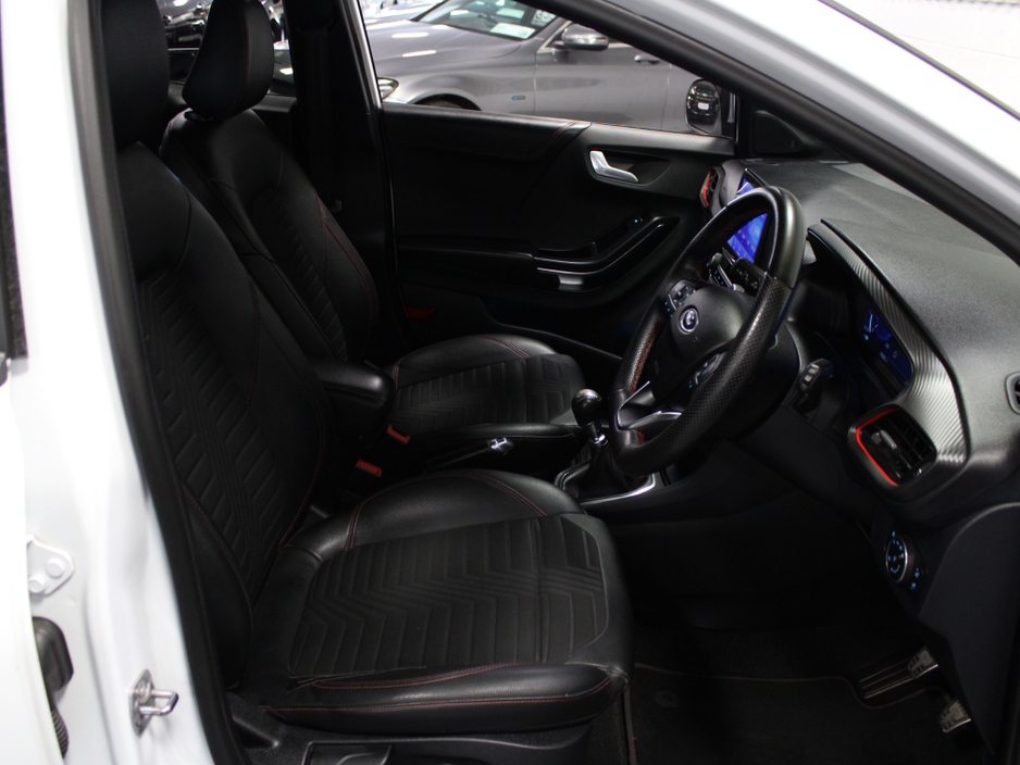 2021 Ford Puma - image 25