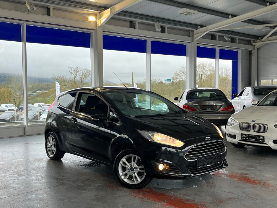 2017 Ford Fiesta ZETEC 1.2 petrol 60 bhp manual €9,950