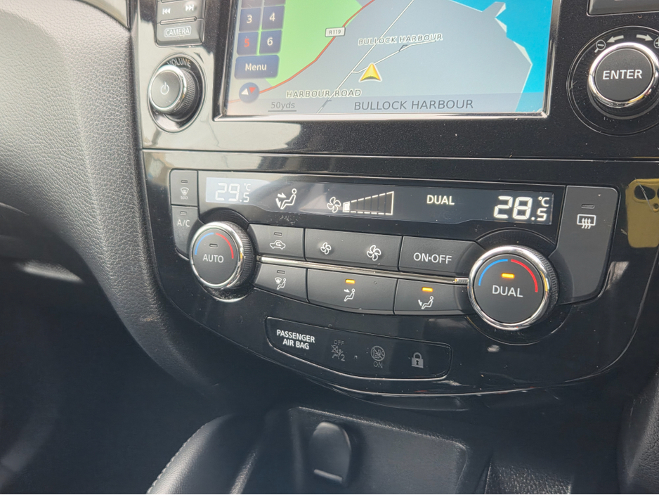 2017 Nissan Qashqai ** DEPOSIT TAKEN ** 1.5 SV PREMIUM E6 4DR €15,950