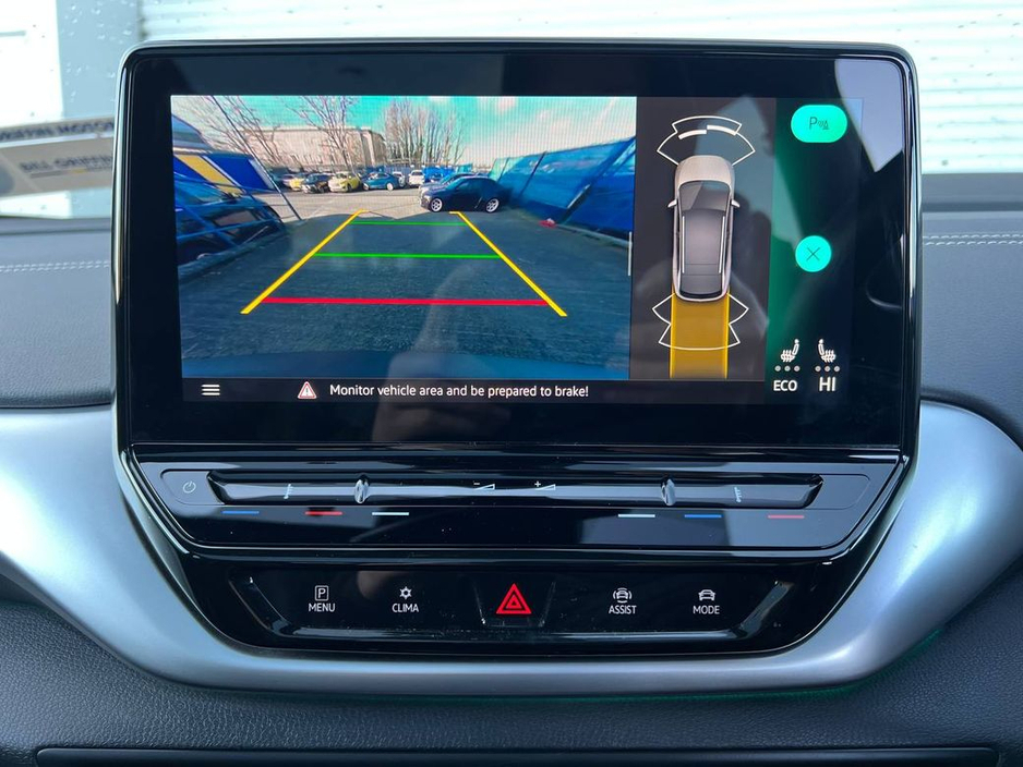 2023 Volkswagen ID.4 - image 8