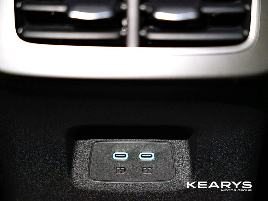 2026 BYD Seal 6 - image 30