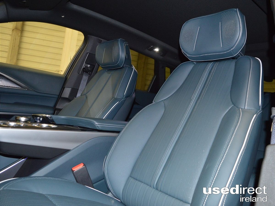 2026 Cadillac Lyriq - image 7