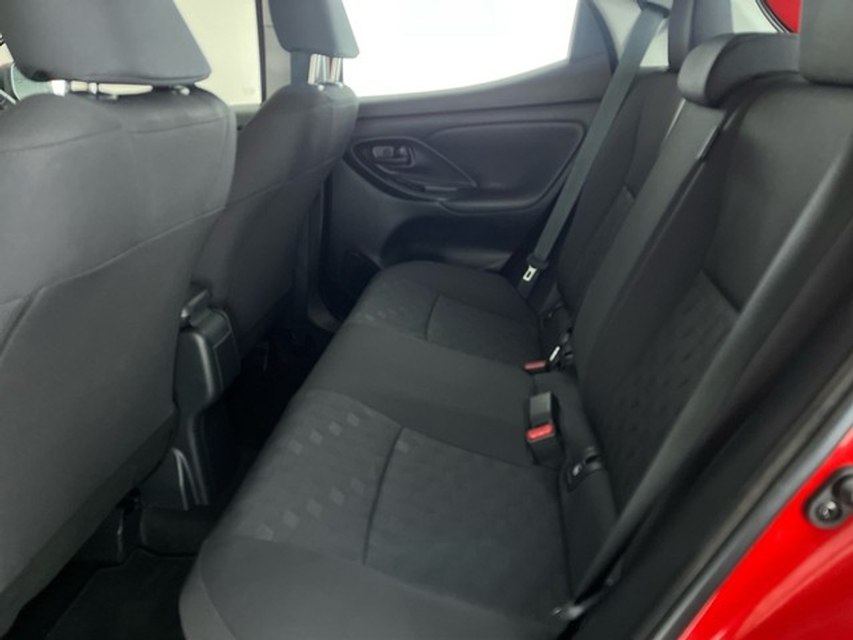 2025 Toyota Yaris HYBRID LUNA €26,950