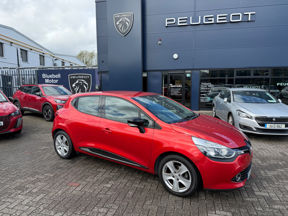 2016 Renault Clio - image 2