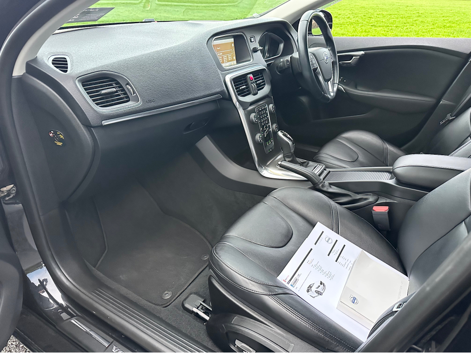 2015 Volvo V40 1.6 Petrol T4 SE Auto 5dr Hatchback | AA approved | Full Leather | Low km | 2 keys | Nov 26 NCT | Nov 26 tax | Sold serviced and valeted with warranty provided | Warranty provided. €11,950