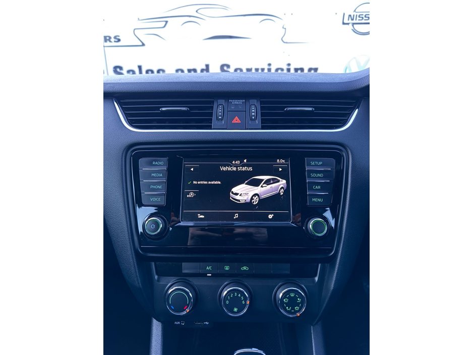 2016 Skoda Octavia AMBITION 1.6 TDI 110HP DSG 4DR €10,950