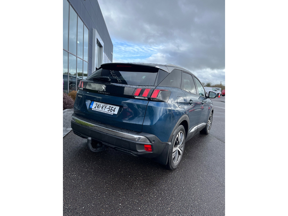 2024 Peugeot 3008 - image 5