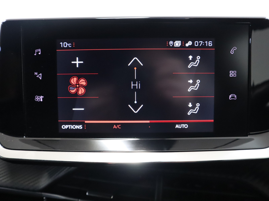 2023 Peugeot 2008 - image 19