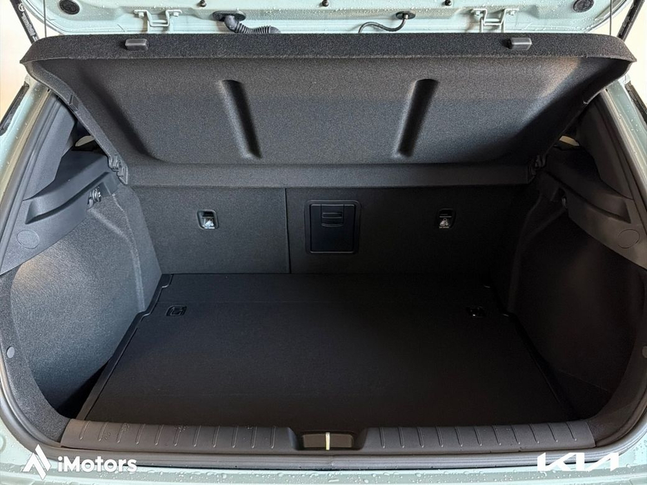 2026 Kia K4 - image 14