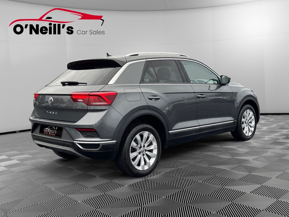 2018 Volkswagen T-Roc SPORT 1.5 TSI MANUAL GLASS ROOF €17,999