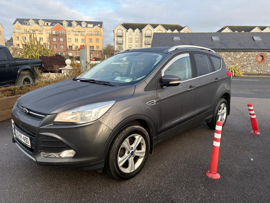 2015 Ford Kuga ZETEC 2.0 TD120 S6 M6 FWD €10,950