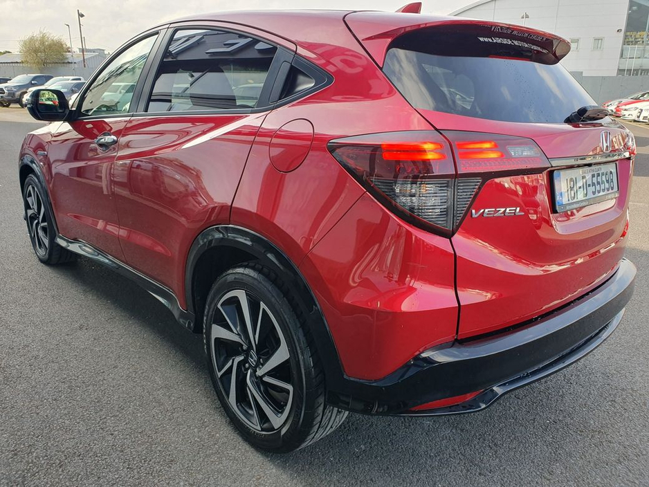 2018 Honda Vezel - image 6