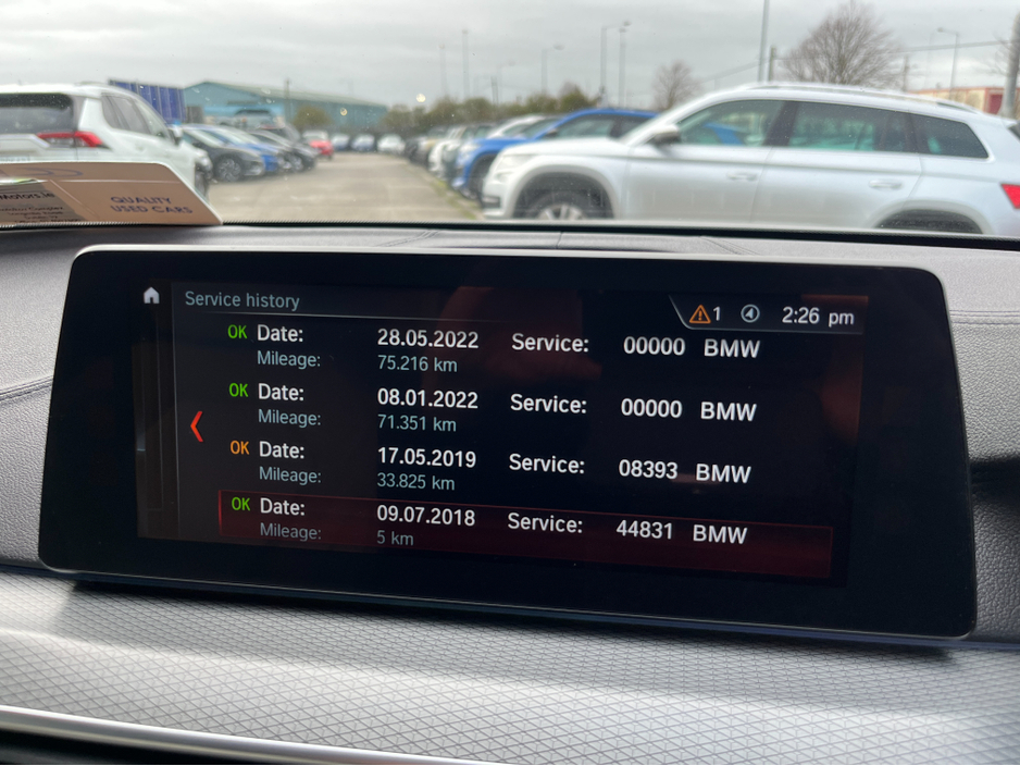 2018 BMW 5 Series - image 23