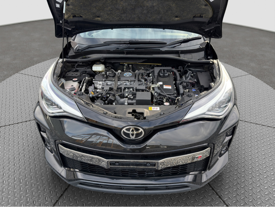 2019 Toyota C-HR - image 18