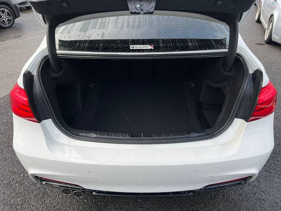 2016 BMW 3 Series 320d M-SPORT COMPETITION // FULL SERVICE HISTORY // NEW 20" M3 COMP ALLOYS // DUAL ZONE CLIMATE CONTROL €22,900