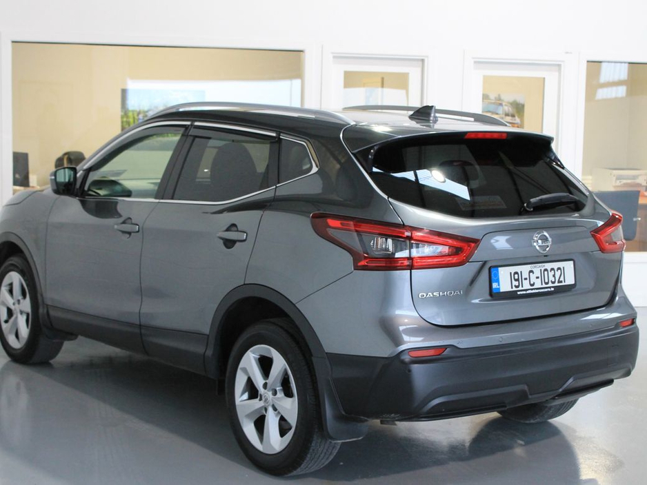 2019 Nissan Qashqai - image 8