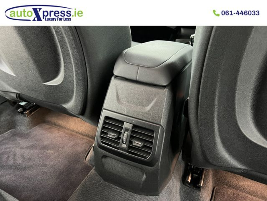 2020 BMW 1 Series - image 26