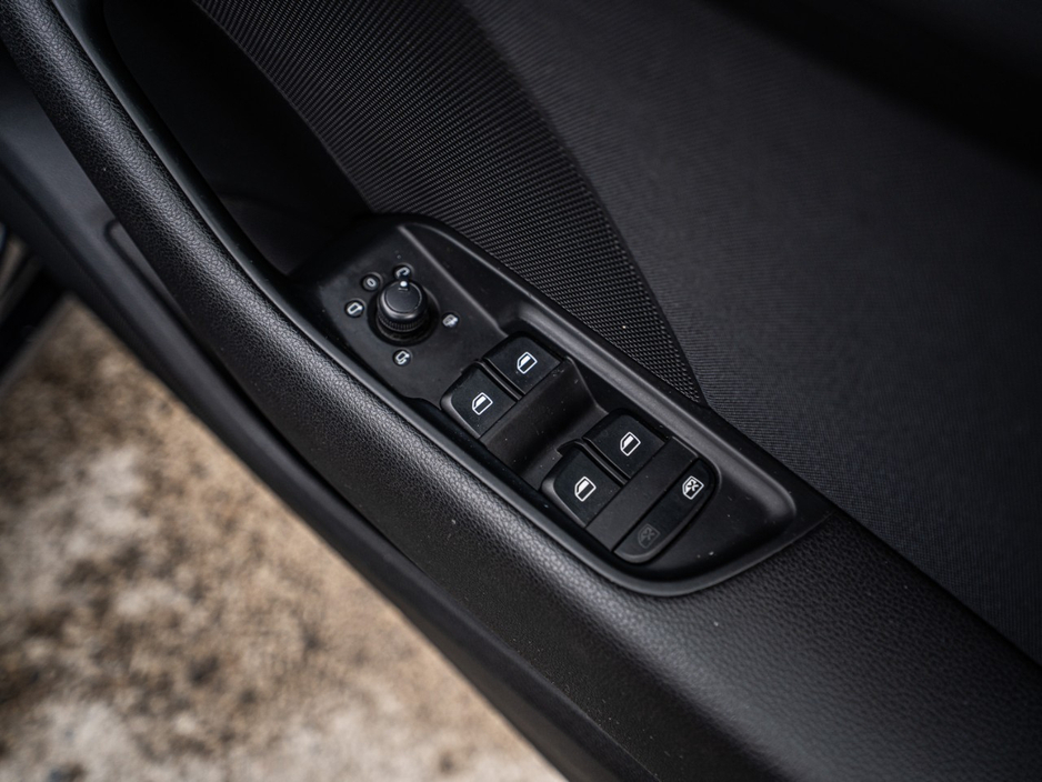 2014 Audi A3 - image 20