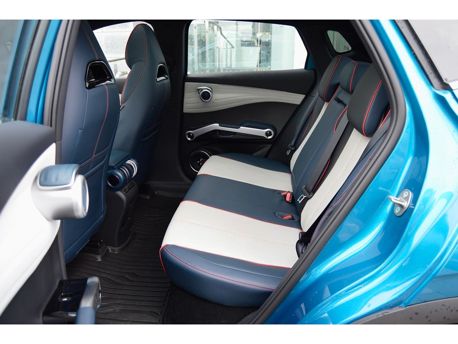 2025 BYD ATTO 3 60kWh 204PS Design . Leather Roof €35,995