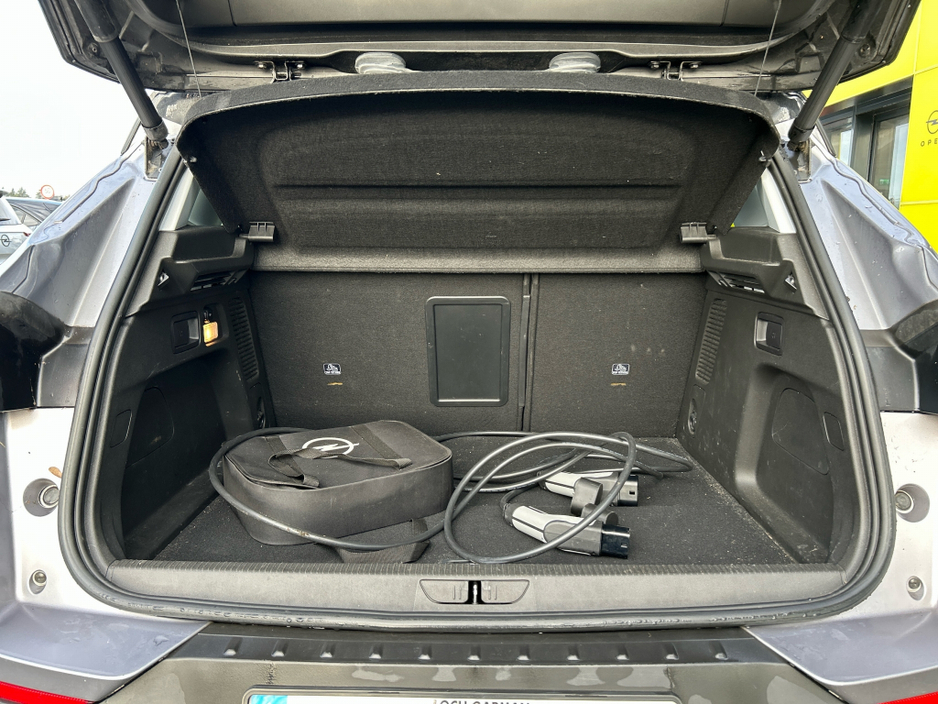 2021 Opel Grandland X - image 12