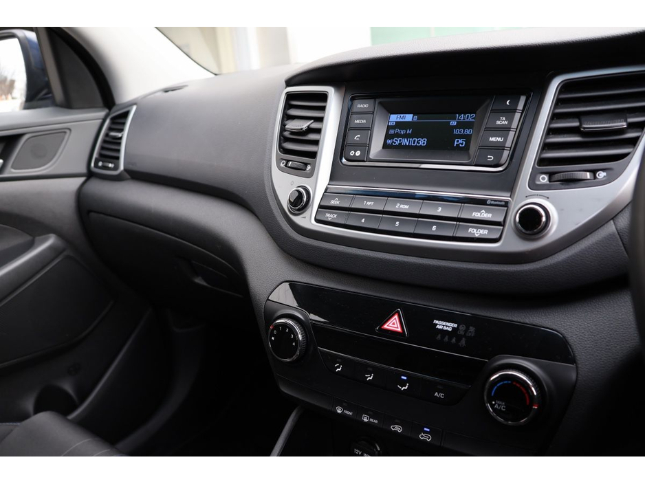 2018 Hyundai Tucson - image 10