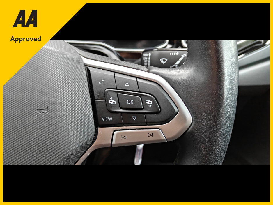 2022 Volkswagen Taigo 2022 R-LINE 1.0 TSI 110HP MANUAL 42,500 Kilometers €22,950