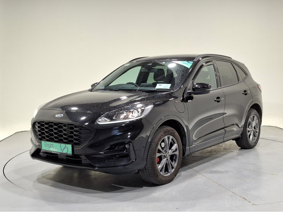 2023 Ford Kuga - image 3