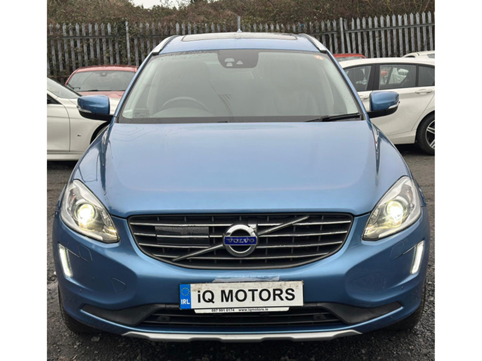 2017 Volvo XC60 2.0L Diesel Automatic  Sunroof (3276) €21,995